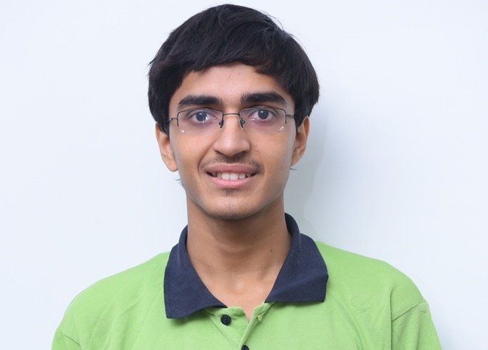 JEE Advanced‬ 2016 All India Topper (AIR-9) Gaurav Didwana