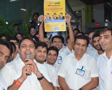 ALLEN NEET 2016 Result Celebration Pic (5)