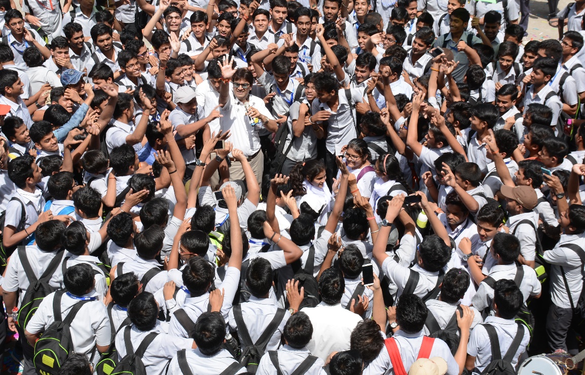 JEE Main 2017 Result Celebration at ALLEN