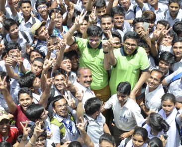 JEE_ADV Result Celebration