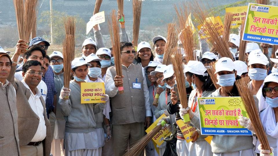 26055910_1779621285405907_61674231384125962_n