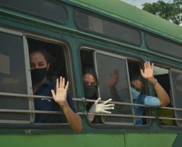 students reaction while going back home from kota